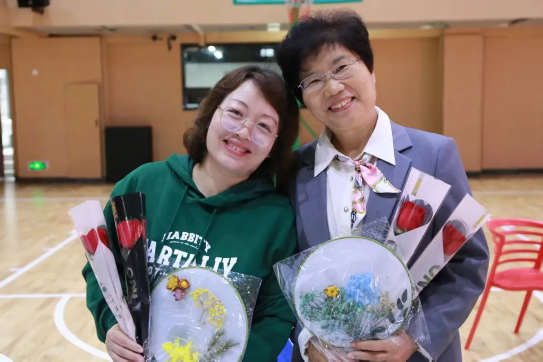 綻放“她”力量 閃耀新時(shí)代——?？谏礁咧袑W(xué)舉行慶“三八”國際婦女節(jié)活動(dòng)-圖片2