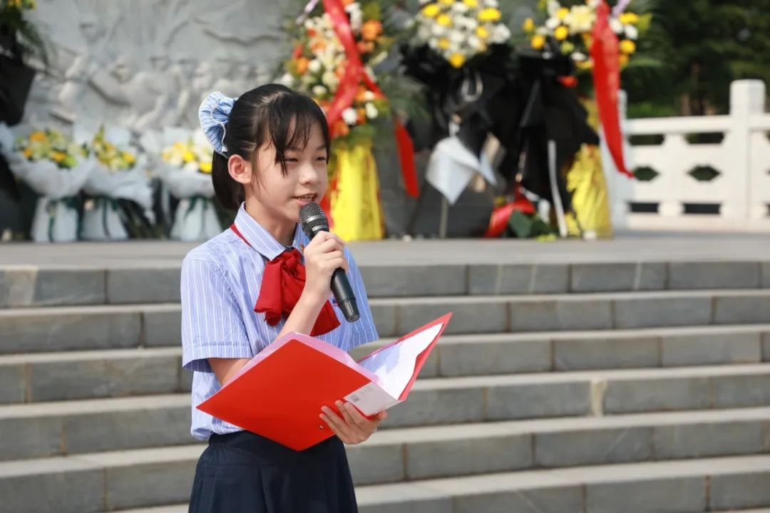 緬懷英烈承遺志 青春逐夢正當時 | 海口山高中學清明祭英烈活動紀實-圖片1