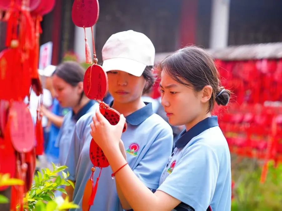耕讀東坡韻，探海少年行——?？谑旋埲A區(qū)山高實(shí)驗(yàn)學(xué)校七八年級(jí)文化傳承與科學(xué)探索研學(xué)之旅-圖片2