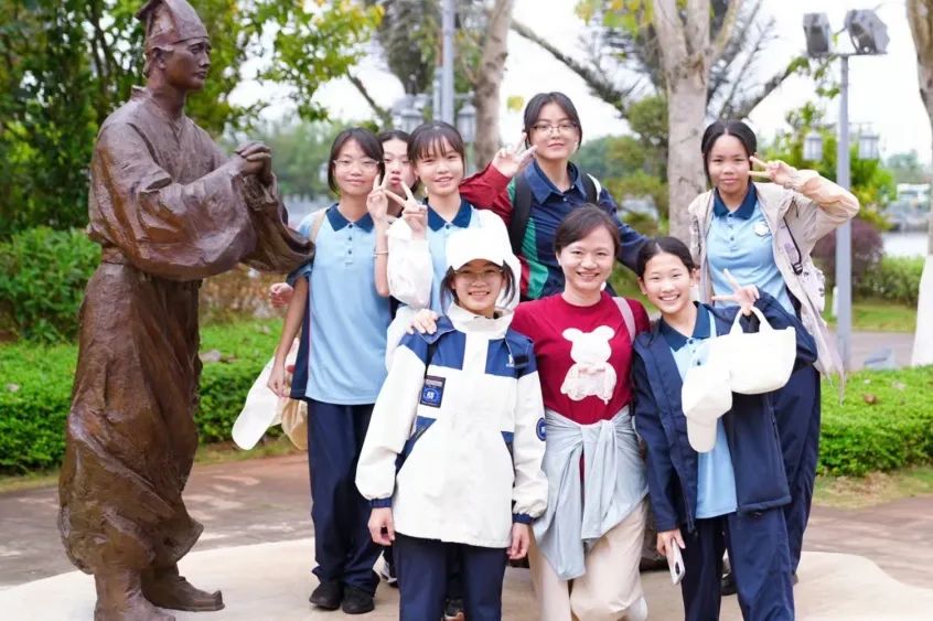 耕讀東坡韻，探海少年行——海口市龍華區(qū)山高實(shí)驗(yàn)學(xué)校七八年級(jí)文化傳承與科學(xué)探索研學(xué)之旅-圖片2