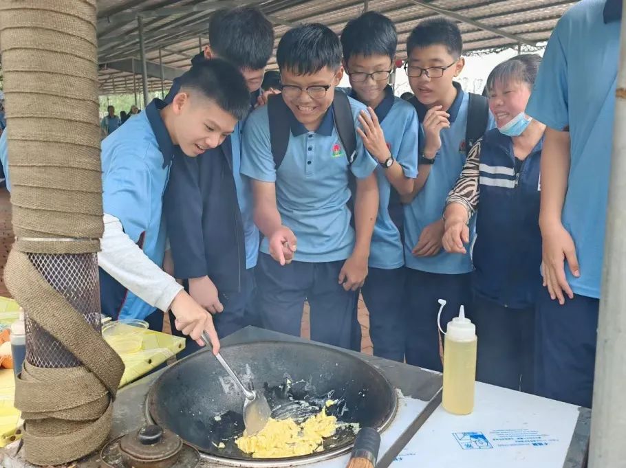 耕讀東坡韻，探海少年行——?？谑旋埲A區(qū)山高實(shí)驗(yàn)學(xué)校七八年級(jí)文化傳承與科學(xué)探索研學(xué)之旅-圖片3