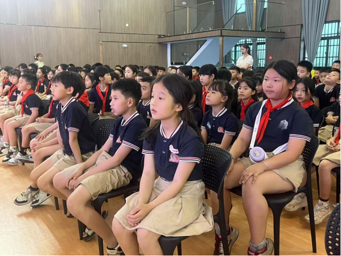 守護(hù)花開 讓愛“童”行  –定安縣山高學(xué)校“兒童保護(hù)”安全教育活動(dòng)-圖片3