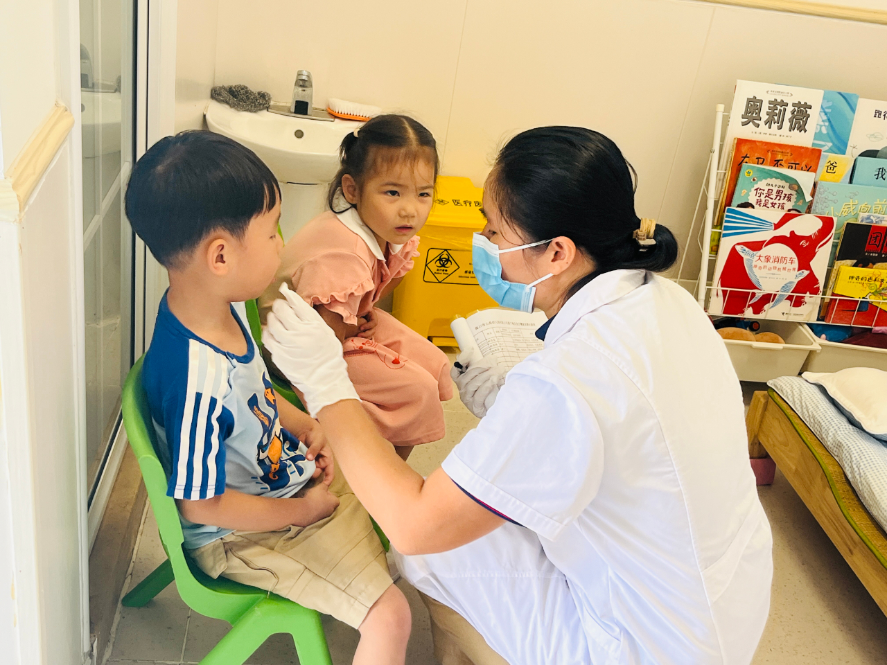 “食”刻預(yù)防，安全相伴——?？谑猩礁哂變簣@食物中毒應(yīng)急處置演練活動-圖片34