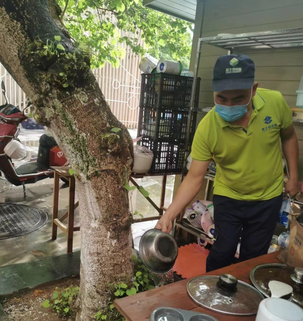 遠離登革熱，我們在行動！——?？谑猩礁哂變簣@開展預(yù)防登革熱愛國衛(wèi)生運動行動-圖片24