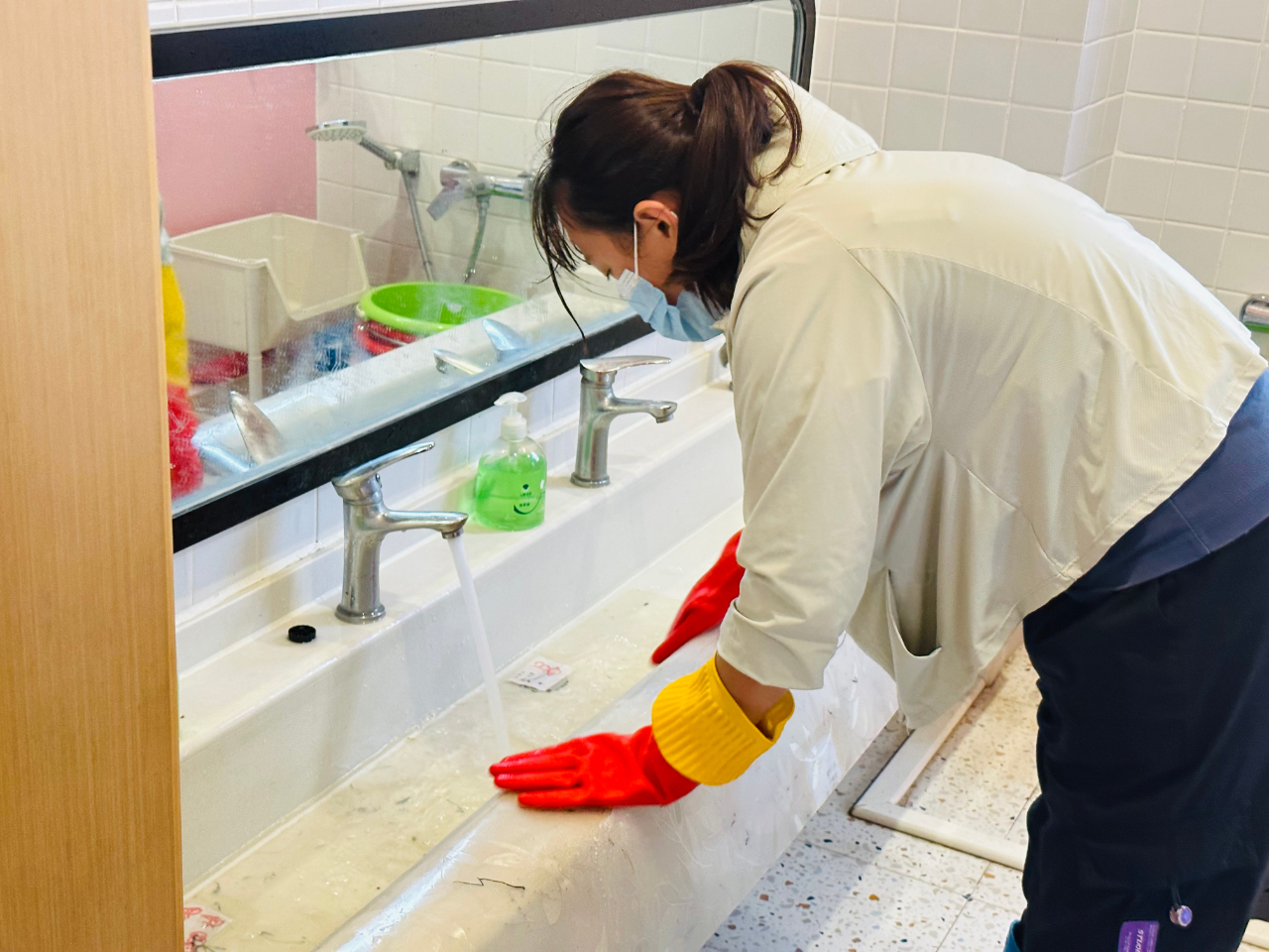 預防諾如病毒，筑牢校園防線——?？谑猩礁哂變簣@開展“預防諾如病毒”專項系列行動-圖片30