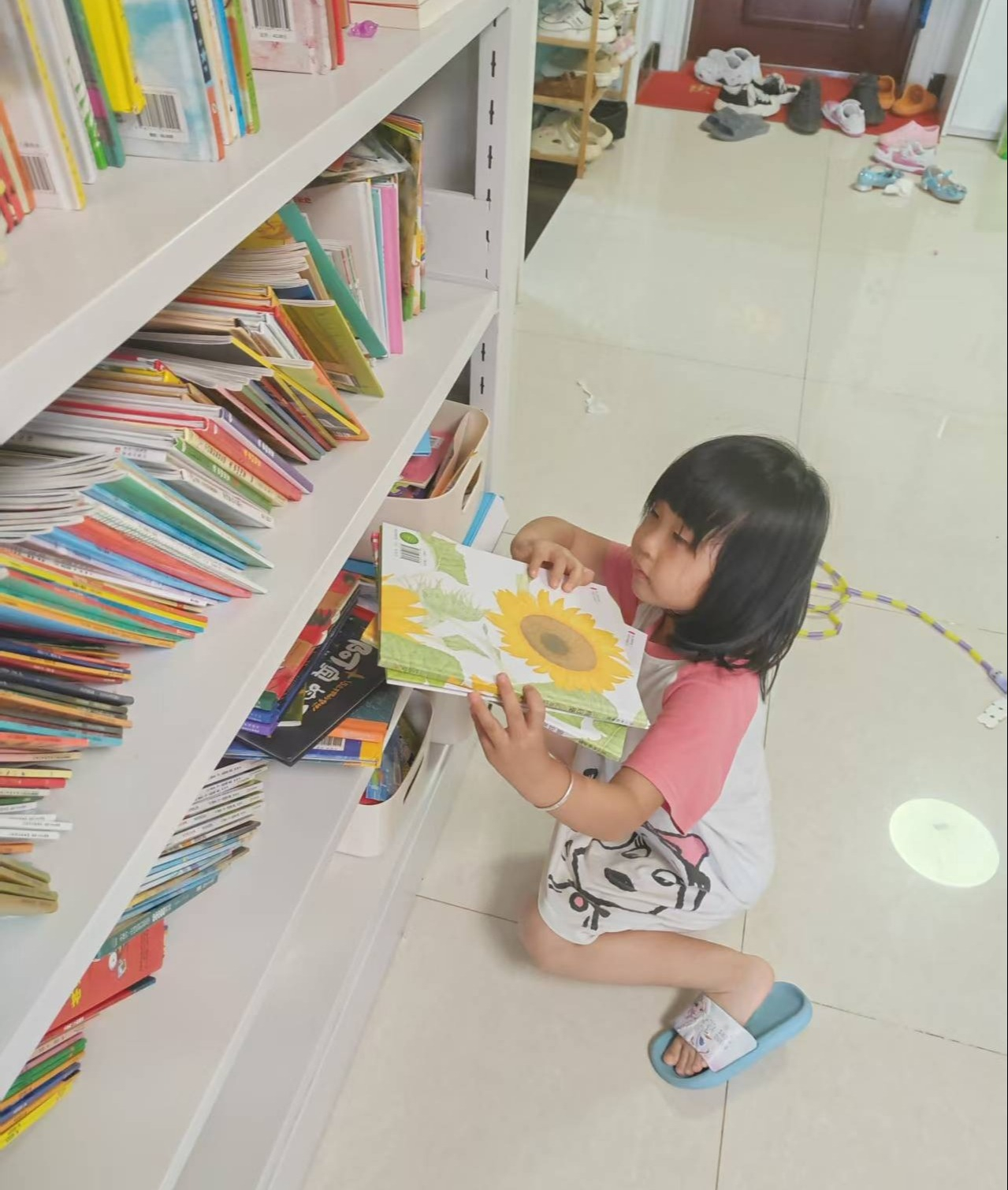 童心表愛意，感恩母親節(jié)——?？谑猩礁哂變簣@2025年母親節(jié)系列活動-圖片105