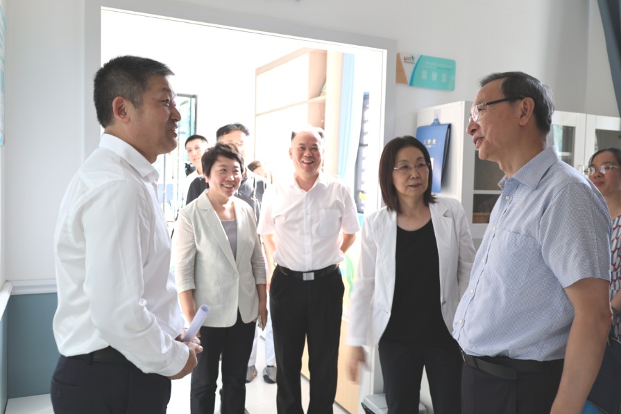 共筑托育夢(mèng) 助力向前行——省人大常委會(huì)領(lǐng)導(dǎo)蒞臨龍華區(qū)托育指導(dǎo)中心開展調(diào)研工作-圖片14