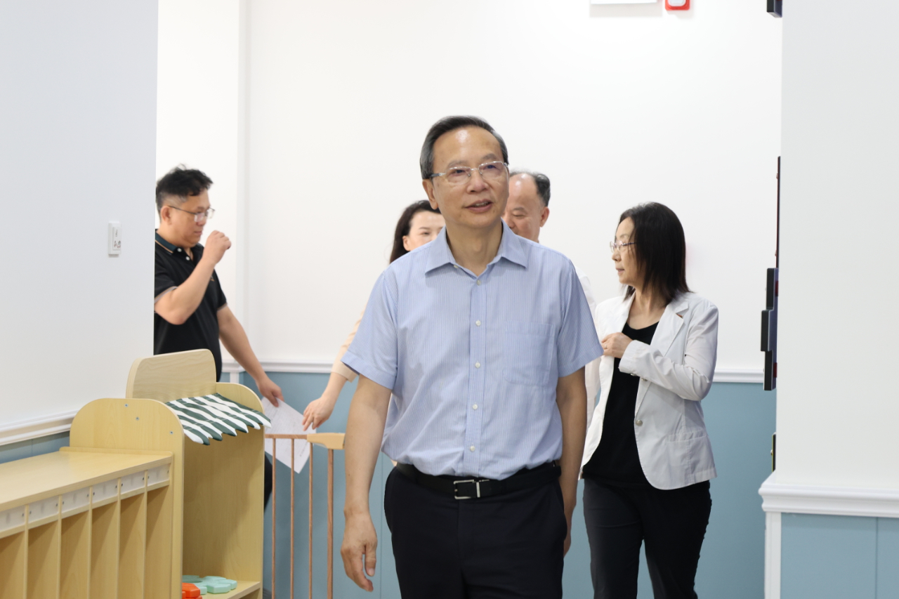 共筑托育夢(mèng) 助力向前行——省人大常委會(huì)領(lǐng)導(dǎo)蒞臨龍華區(qū)托育指導(dǎo)中心開展調(diào)研工作-圖片3