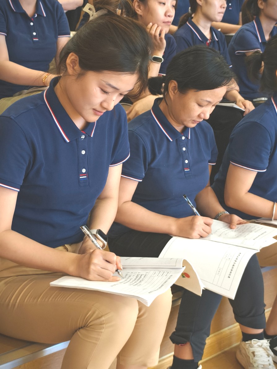 學(xué)前有法 善育有規(guī)——?？谑猩礁哂變簣@2025年學(xué)前教育宣傳月啟動儀式暨《學(xué)前教育法》專題學(xué)習(xí)活動-圖片19