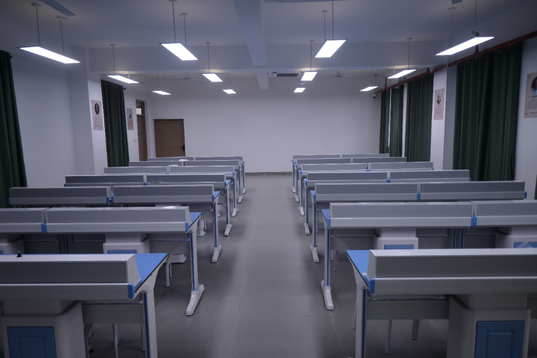 聚焦！定安縣山高高級(jí)實(shí)驗(yàn)中學(xué)新生報(bào)名火熱進(jìn)行中！-圖片5