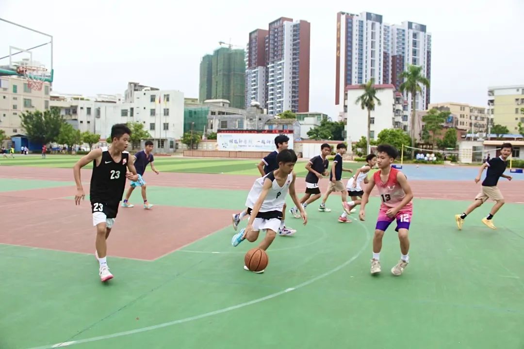 聚焦！定安縣山高高級(jí)實(shí)驗(yàn)中學(xué)新生報(bào)名火熱進(jìn)行中！-圖片2