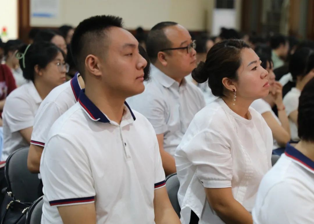 聚力提質(zhì)，共啟新程——?？谏礁邔W(xué)校 2025 年秋季教學(xué)培訓(xùn)圓滿舉行-圖片7