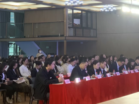 欣欣向榮，巳巳如意——定安縣山高學(xué)校2025年新春教職工團(tuán)拜會(huì)