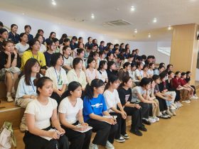 觀游戲 研兒童 促發(fā)展——?？谑猩礁哂變簣@基地園專題培訓(xùn)活動